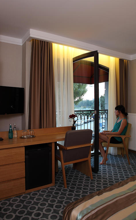 Tuzla Town Hotel Istanbul Exterior foto